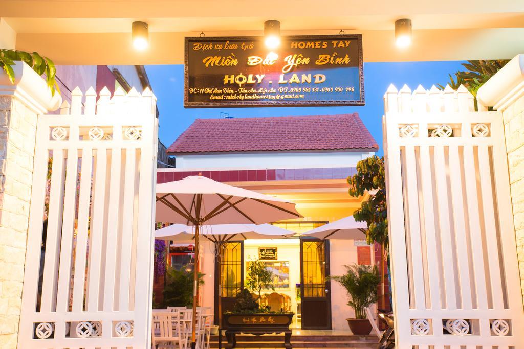Holy Land Homestay Хоян Екстер'єр фото