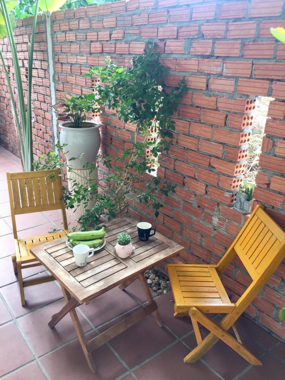 Holy Land Homestay Хоян Екстер'єр фото